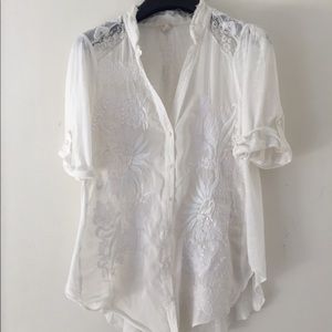 ANTHROPOLOGIE Embroidered White Button Shirt XL